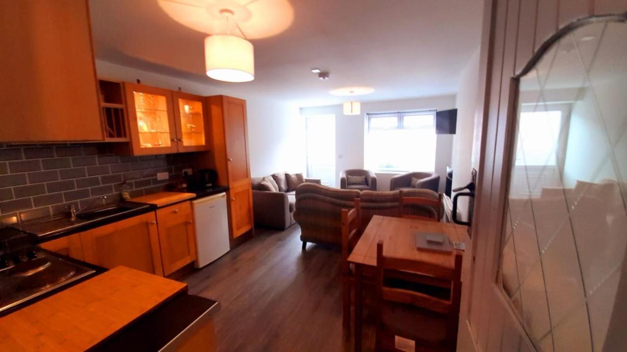 Ballycastle Accommodation - Ash Tree House Exteriör bild