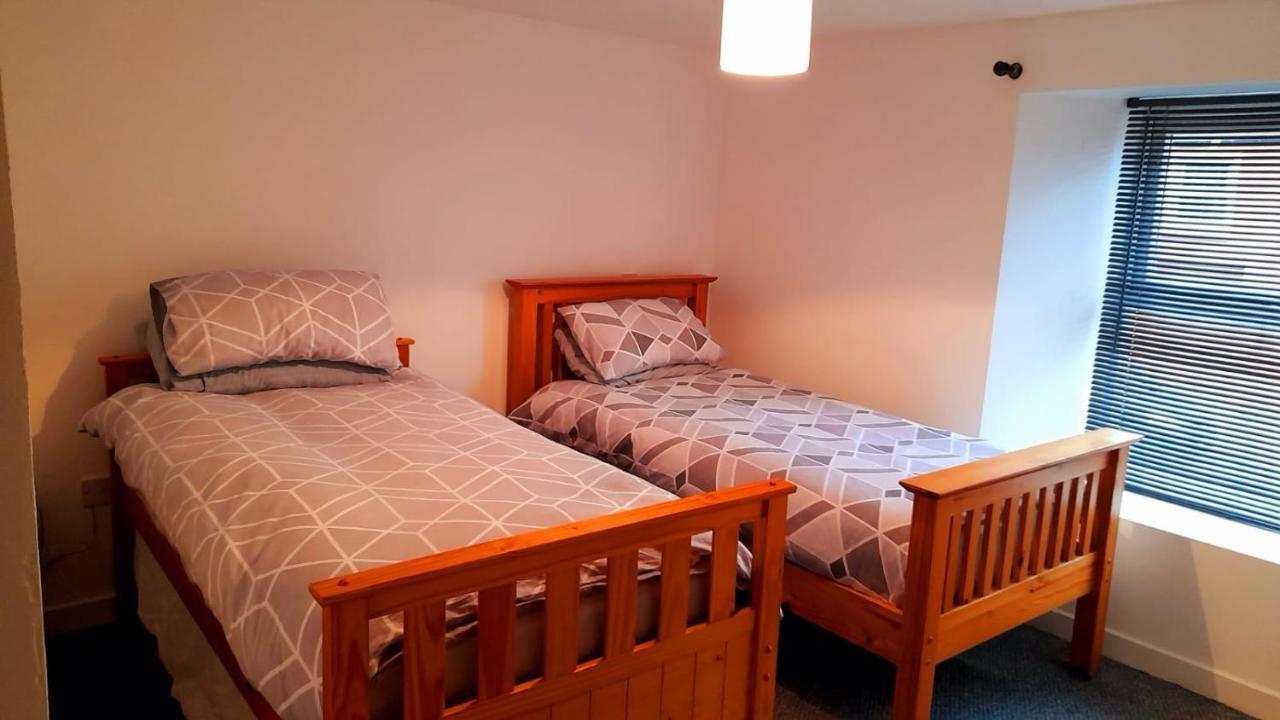 Ballycastle Accommodation - Ash Tree House Exteriör bild